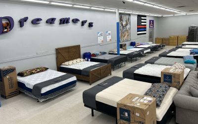 Why are you spending more than you have to on a NEW mattress? Save up to 80% at Dreamers Outlet/BoxDrop Sioux Falls Mattress Clearance Center